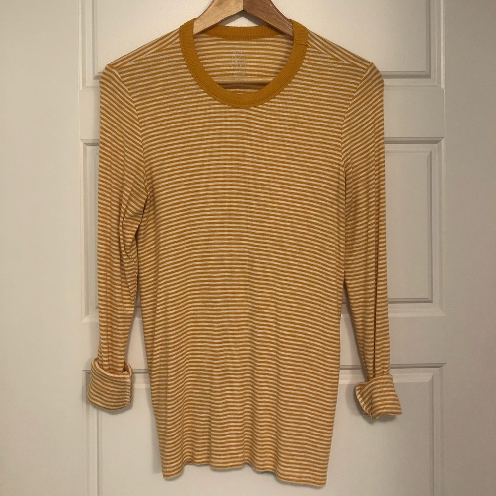 Aerie shirt